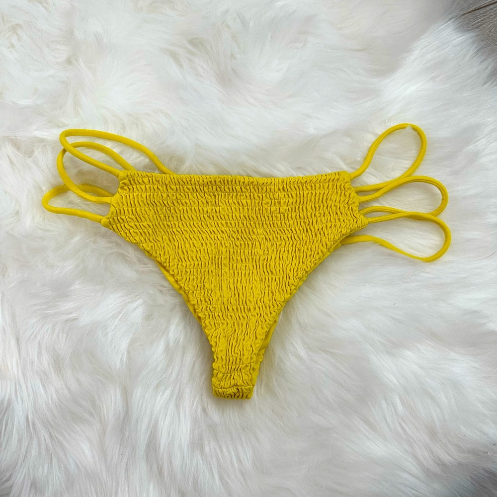 Indah Melli Strappy Bikini Bottom XS